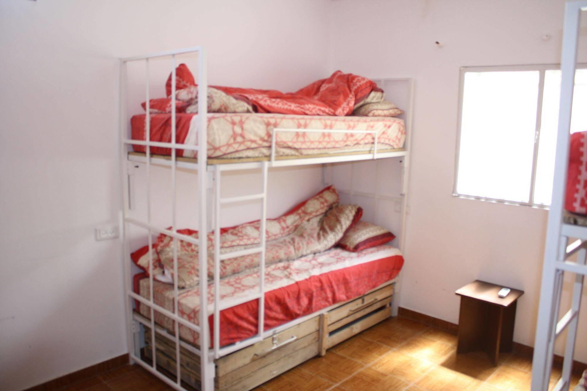 Al Yakhour Hostel Haifa Eksteriør billede