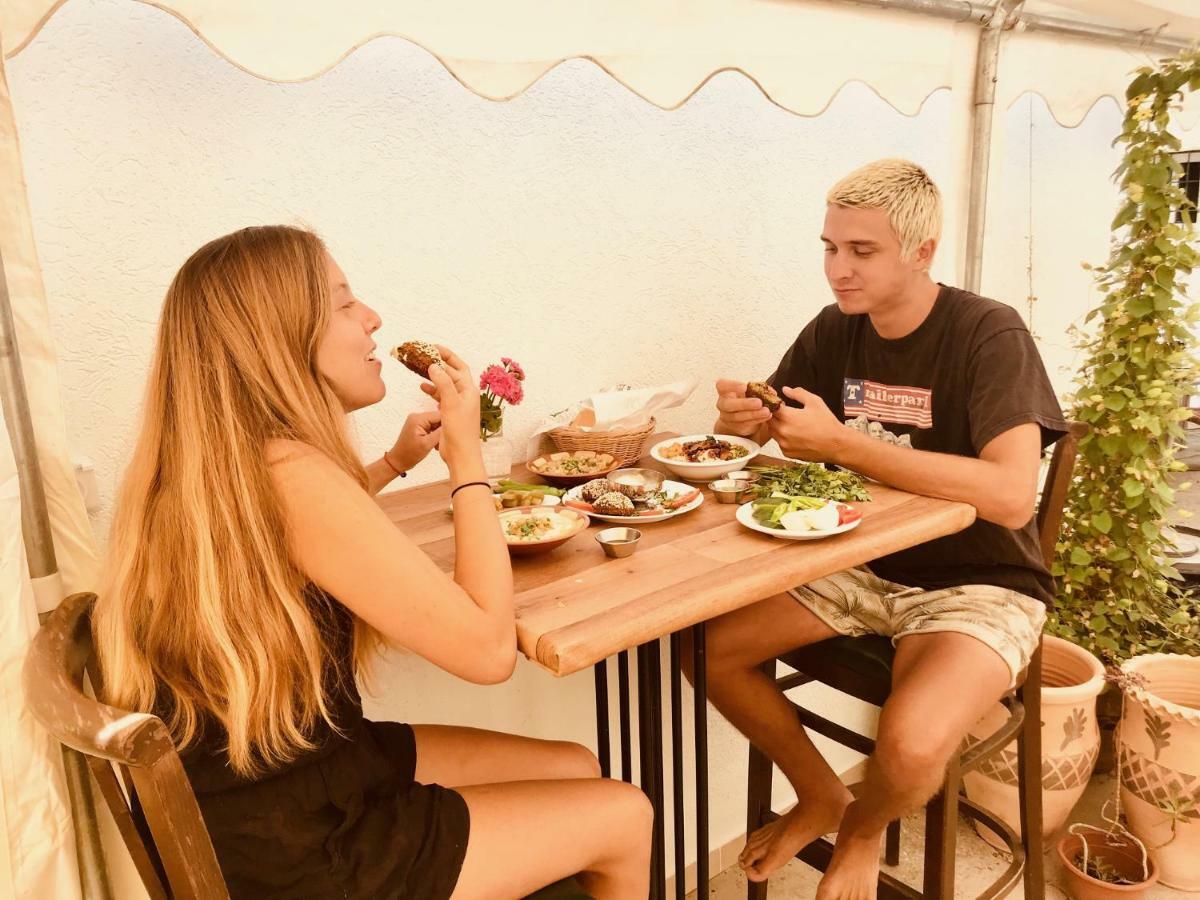 Al Yakhour Hostel Haifa Eksteriør billede